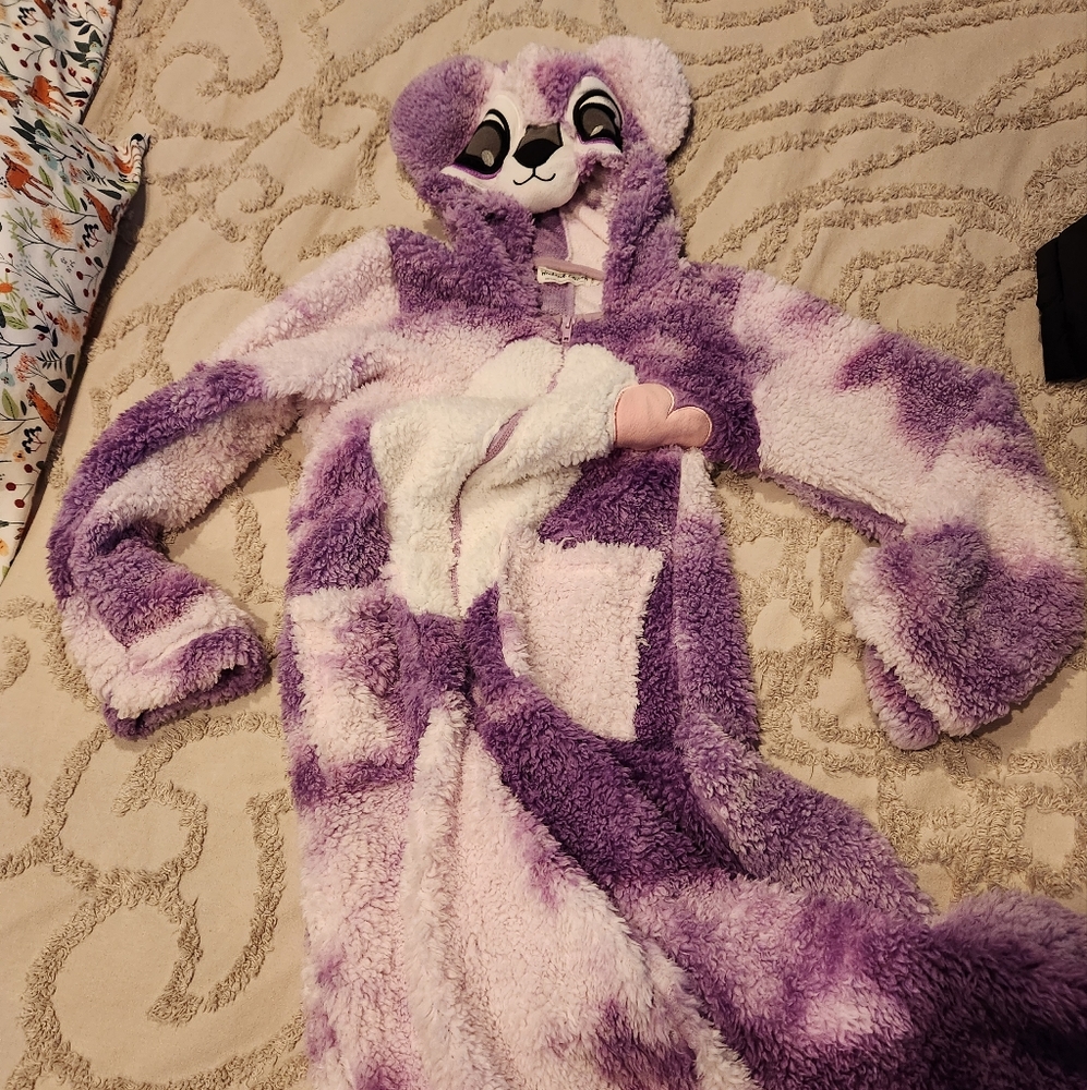 Super cute onsie pjs